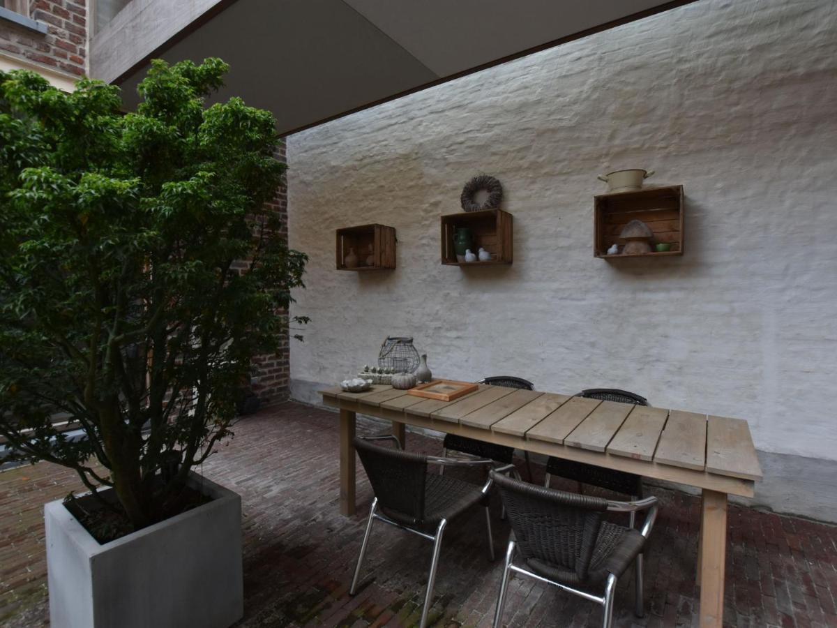 Studio In Ieper With Terrace Exterior foto
