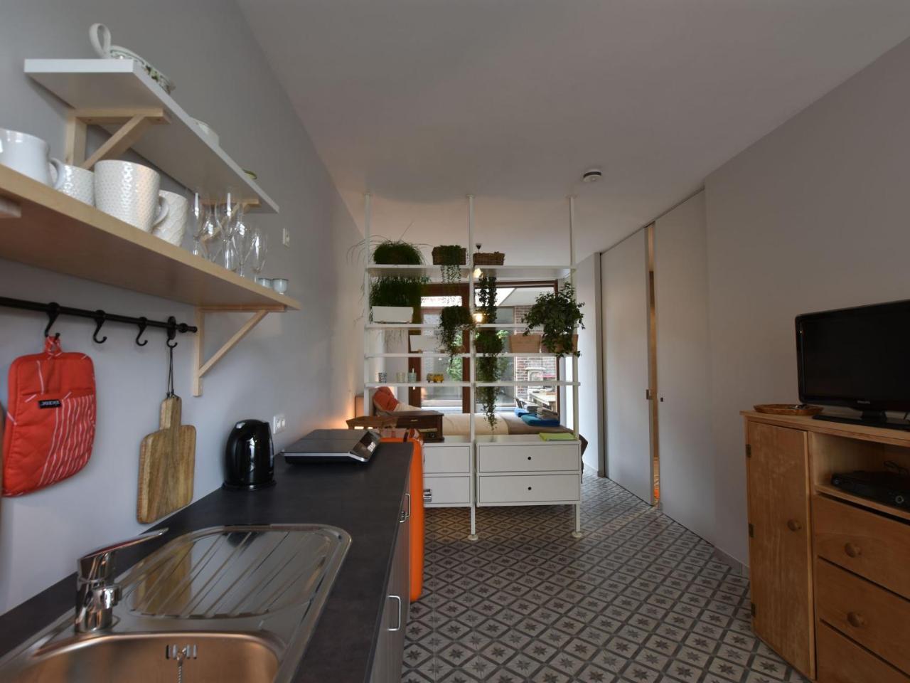 Studio In Ieper With Terrace Exterior foto
